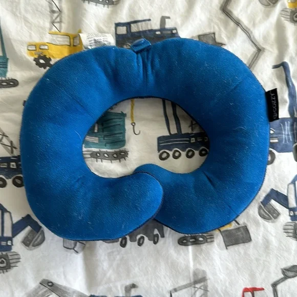 BCOZZY travel pillow for toddler - Picture 2 of 9